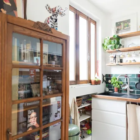 Charming Apt In The 20Th In Paris * Париж