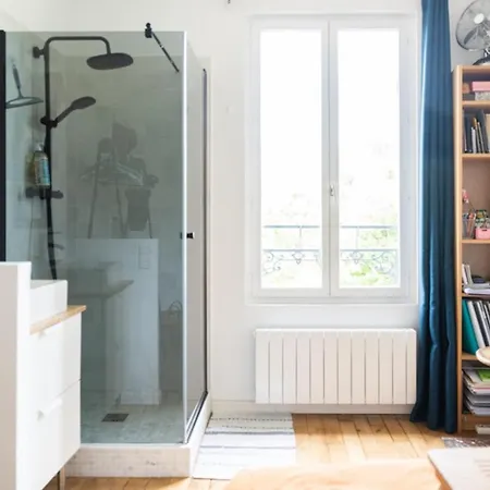 Charming Apt In The 20Th In Paris Апартаменты *